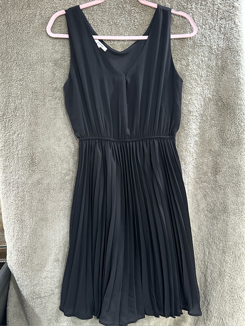 Maurices Black Pleated V-Neck Midi Dress